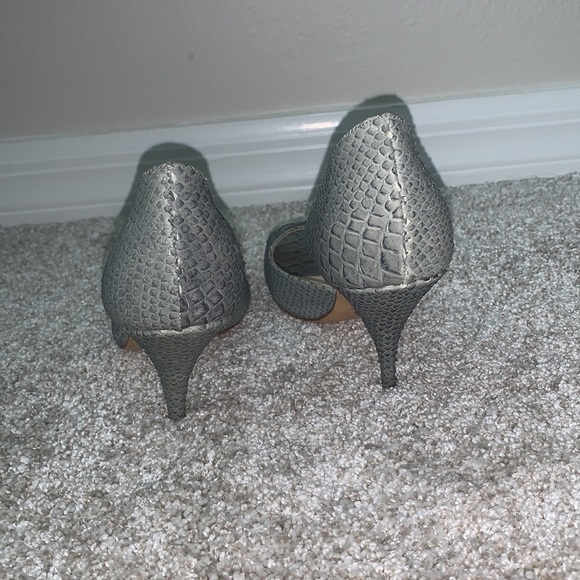 Christian Dior Python Pumps! - Picture 4 of 8